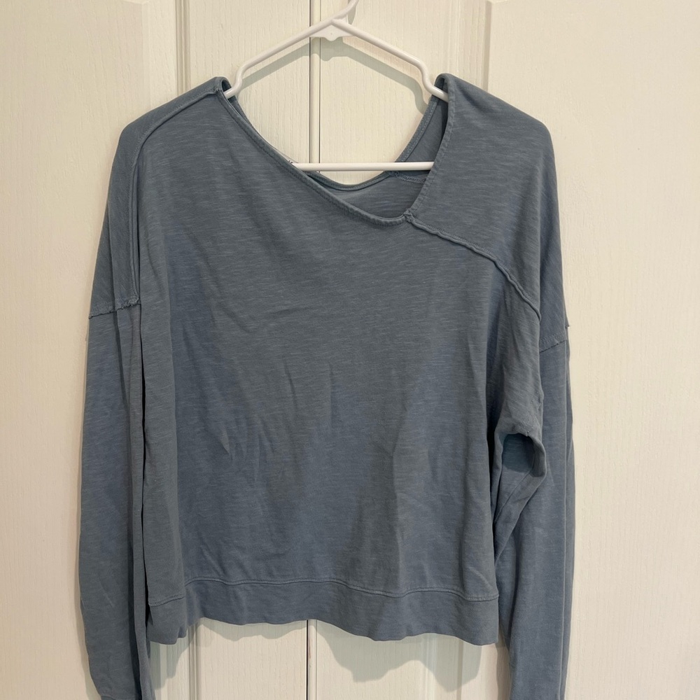 Splendid top size small